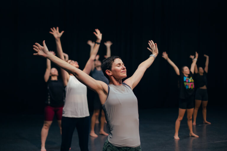 Dance for Absolute Beginners 2023 web res photo credit Aaron Ashley 20 768x512