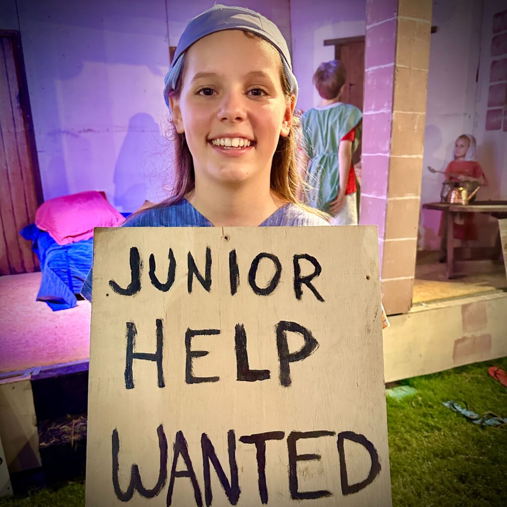 junior help wanted compressed 1024x1024